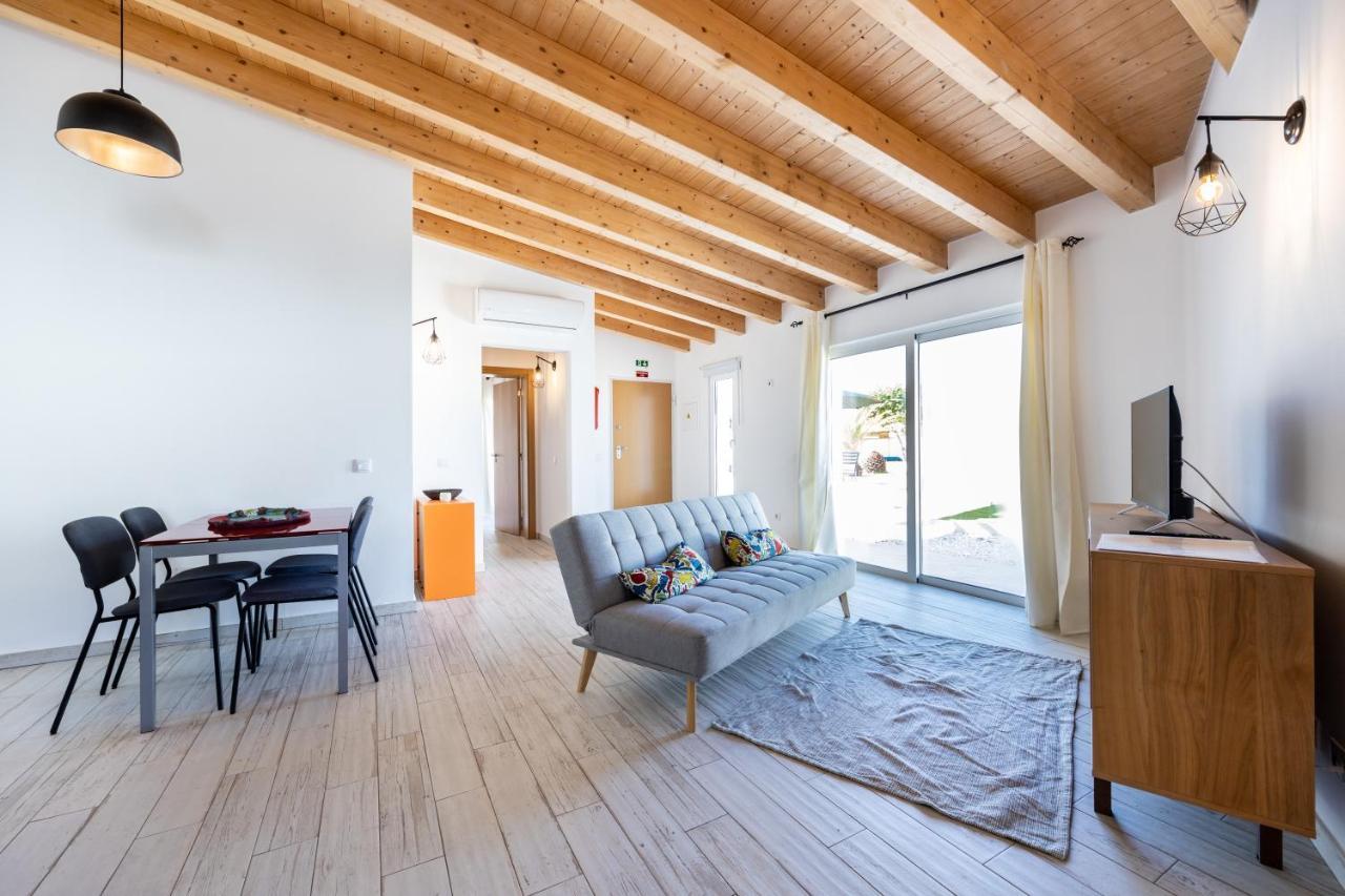 Porta 27 Apartment