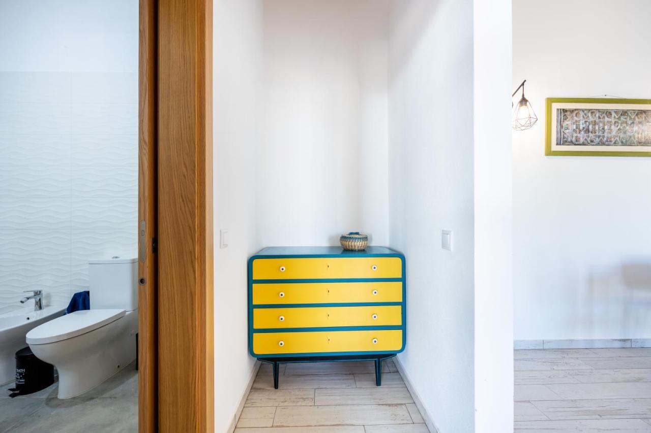 Porta 27